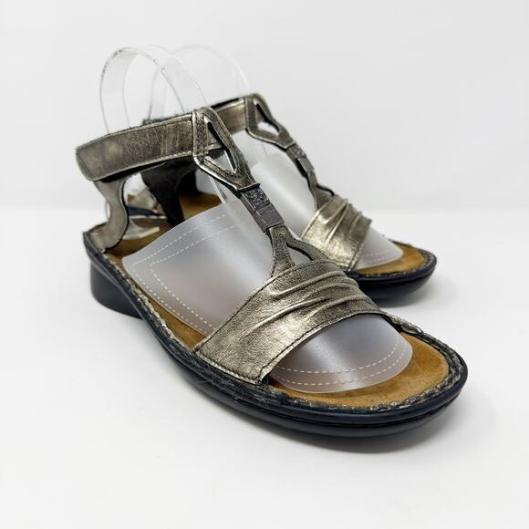 NAOT Metallic Gold Leather Flat Sandals EU 39/US 8 Made in Israel Comfort Shoes - Picture 10 of 10